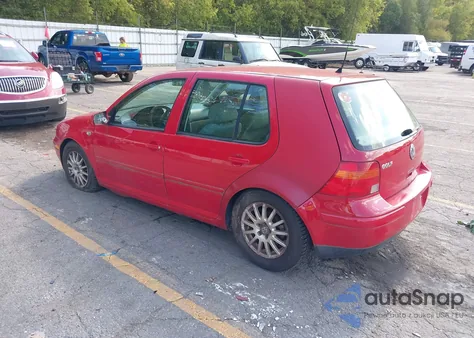 2005 Volkswagen Golf Gls 2.0L from USA, damaged, VIN 9BWGL61J854009874